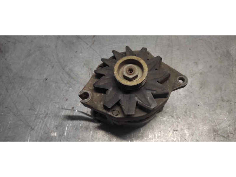 Recambio de alternador para peugeot 205 berlina xad / xad multi referencia OEM IAM 130390  