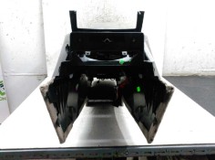 Recambio de guarnecidos palanca cambio para renault vel satis (bj0) expression referencia OEM IAM 8200221400   2