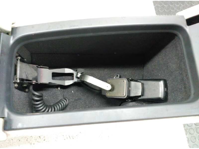 Recambio de guarnecidos palanca cambio para renault vel satis (bj0) expression referencia OEM IAM 8200221400  