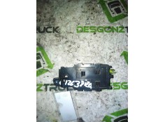 Recambio de maneta interior delantera izquierda para nissan trucks atleon 140 referencia OEM IAM    2