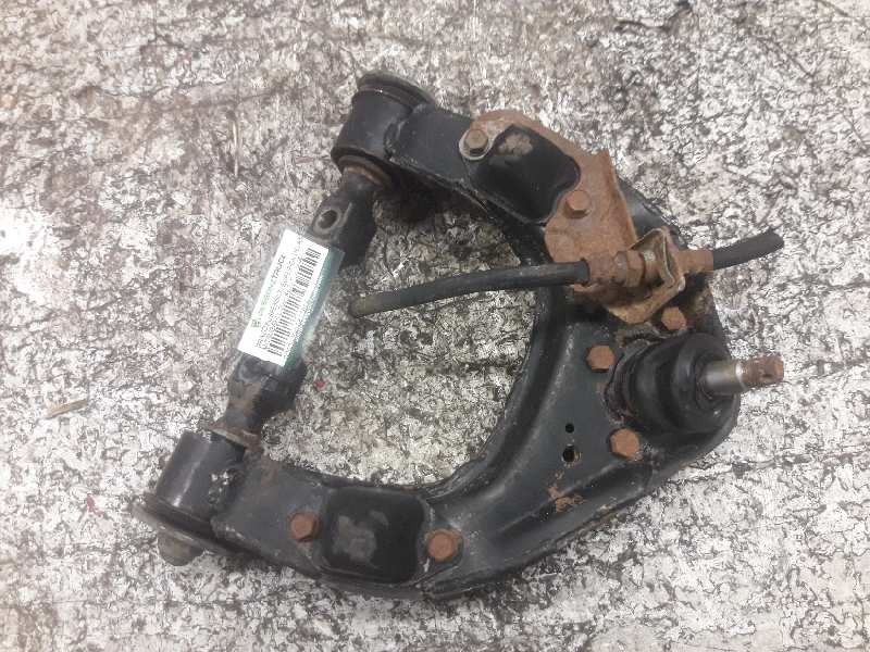 Recambio de brazo suspension superior delantero derecho para mitsubishi l 200 (k6/7) referencia OEM IAM   