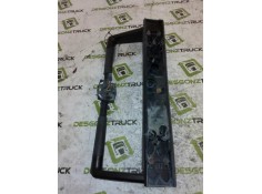 Recambio de brazo retrovisor izquierdo para renault magnum e-tech 2000  fas gv 4 x 2 larga distancia referencia OEM IAM    2