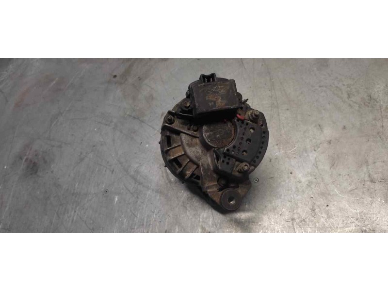 Recambio de alternador para renault trafic p 1000 referencia OEM IAM   