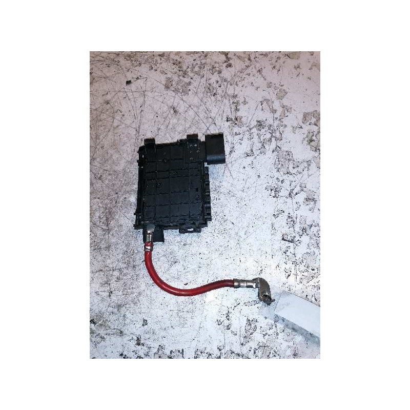 Recambio de caja reles / fusibles para audi a3 (8l) 1.9 tdi ambiente referencia OEM IAM 1J0937550AA 3 PINS 