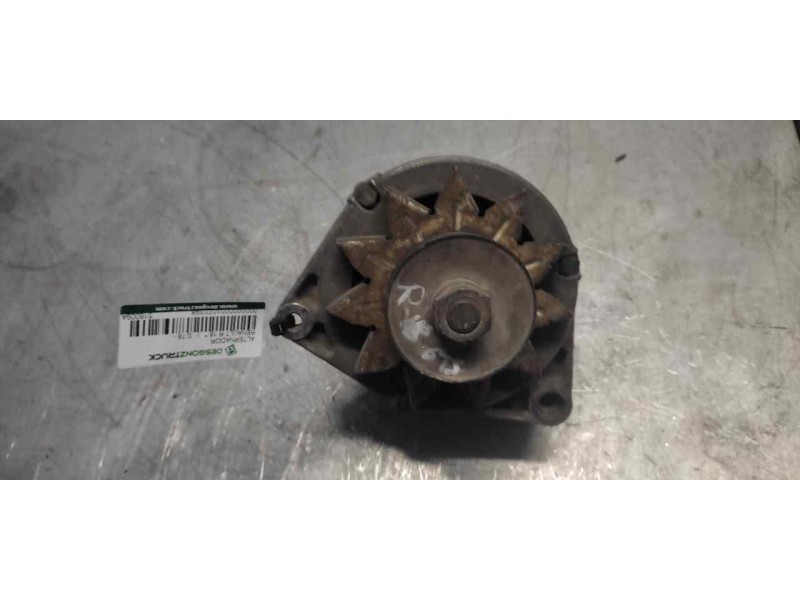Recambio de alternador para renault 18 referencia OEM IAM 516009A  