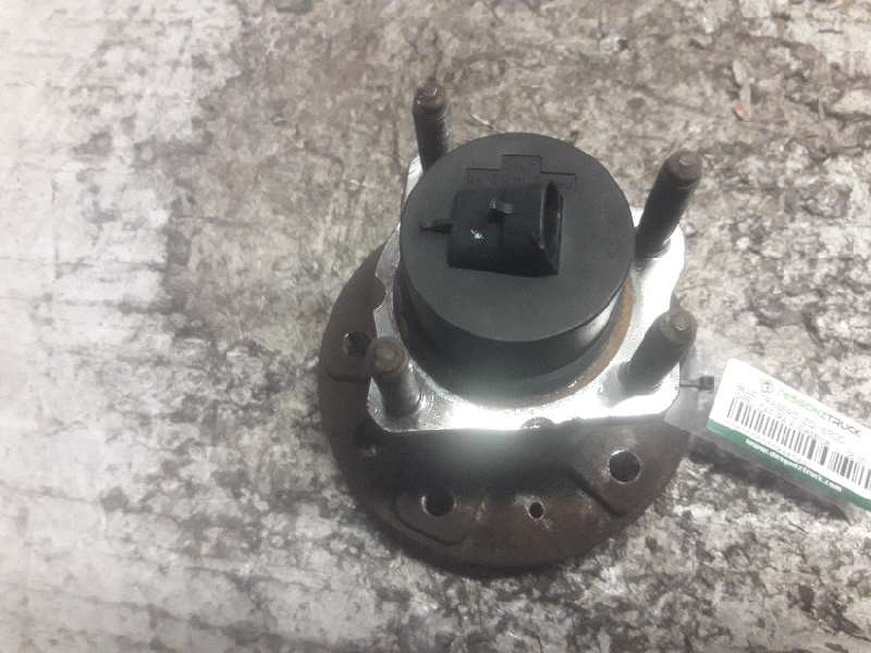 Recambio de buje trasero izquierdo para opel zafira a elegance referencia OEM IAM  2 PINS 