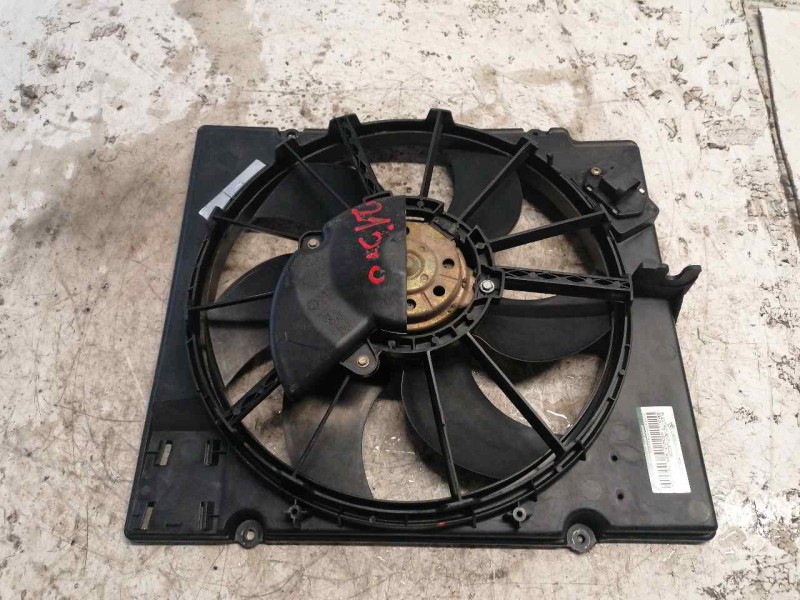 Recambio de electroventilador para renault megane i berlina hatchback (ba0) 1.6e alize referencia OEM IAM 7700840240  
