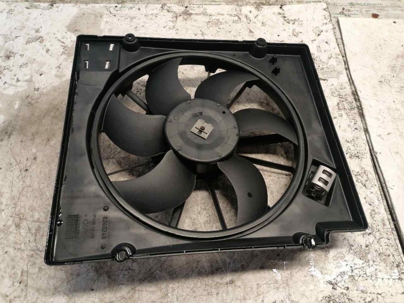Recambio de electroventilador para renault megane i berlina hatchback (ba0) 1.6e alize referencia OEM IAM 7700840240  