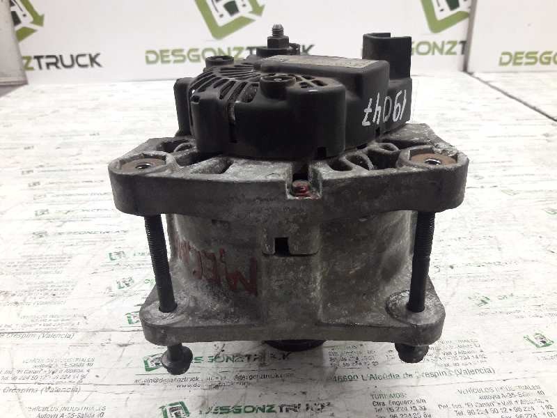 Recambio de alternador para renault megane ii classic berlina 1.5 dci diesel referencia OEM IAM 8200386806  