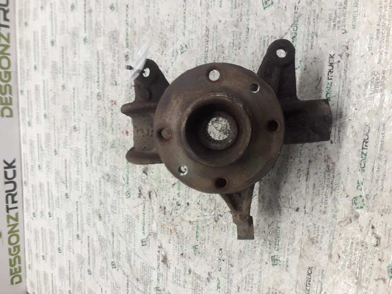 Recambio de mangueta delantera derecha para renault megane ii classic berlina 1.5 dci diesel referencia OEM IAM   