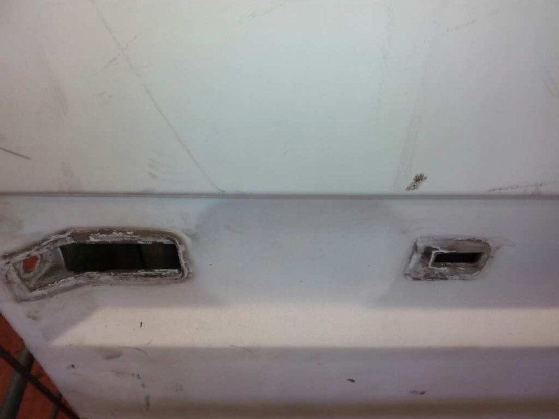 Recambio de puerta delantera derecha para scania trucks serie 3 143 h/ 450 (450cv) referencia OEM IAM   