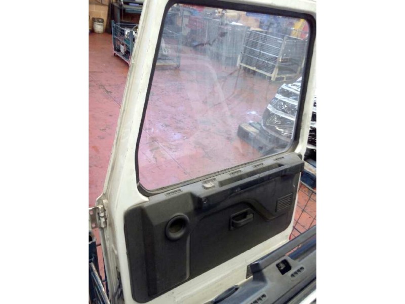 Recambio de puerta delantera derecha para scania trucks serie 3 143 h/ 450 (450cv) referencia OEM IAM   