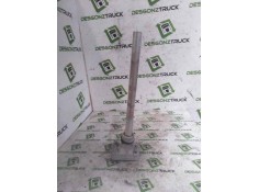 Recambio de soporte guardabarros trasero para volvo fh xxx 12.8 diesel referencia OEM IAM   