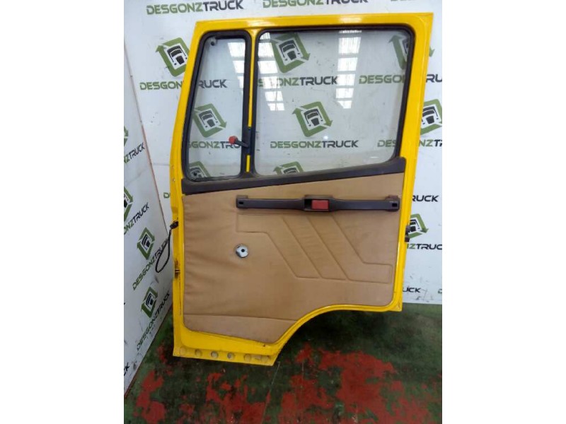 Recambio de puerta delantera derecha para mercedes trucks lk/ln2 1120 (201-211cv) referencia OEM IAM   