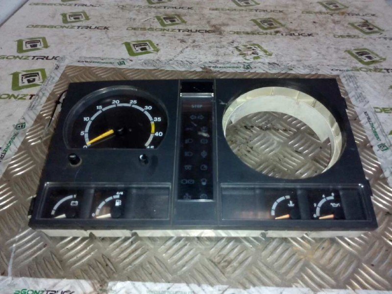 Recambio de cuadro instrumentos para nissan eco - t 100.45/78 kw/e2 referencia OEM IAM 24810D6200 21010301 