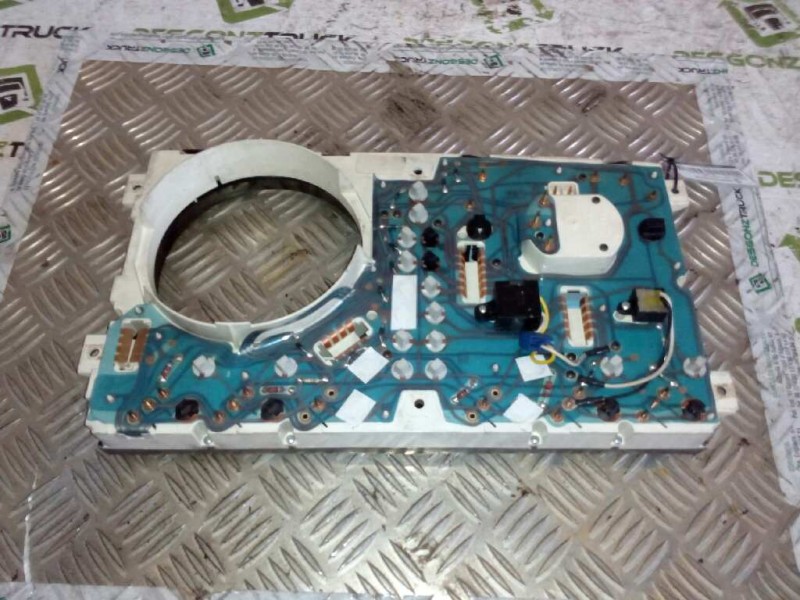 Recambio de cuadro instrumentos para nissan eco - t 100.45/78 kw/e2 referencia OEM IAM 24810D6200 21010301 