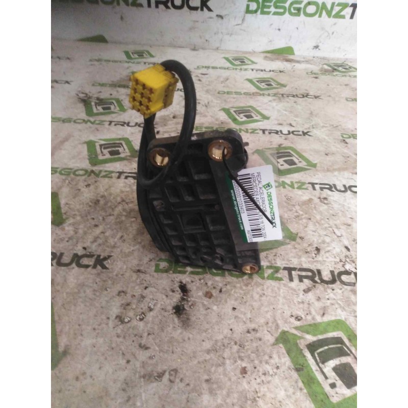 Recambio de pedal acelerador para mercedes-benz axor 2-ejes 18 ton 2004 referencia OEM IAM A9703000004  