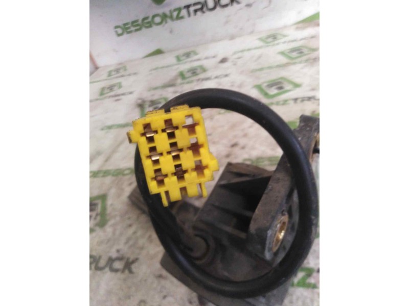 Recambio de pedal acelerador para mercedes-benz axor 2-ejes 18 ton 2004 referencia OEM IAM A9703000004  