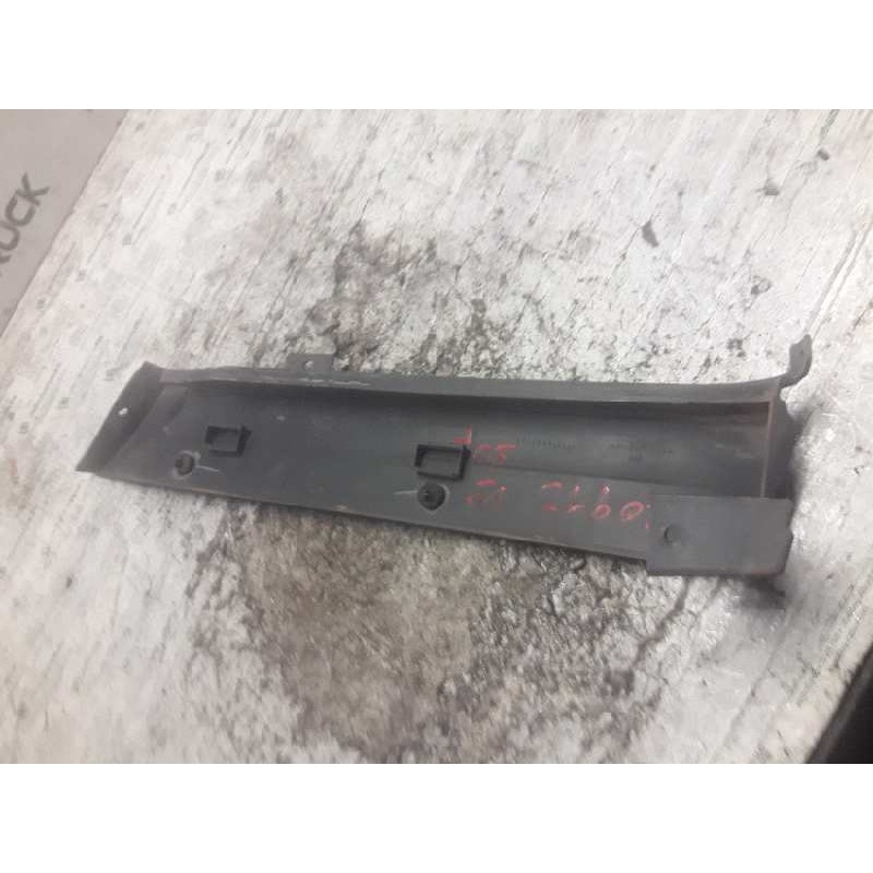 Recambio de moldura para ford transit combi ´06 ft 330 corto referencia OEM IAM YC1529397ADW  