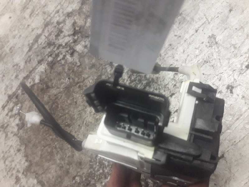 Recambio de cerradura puerta carga para peugeot partner kombi access referencia OEM IAM 1204A01863 6 PINS IZQUIERDA