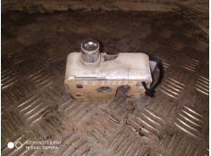 Recambio de cerradura puerta delantera izquierda para renault m 180/210/230.13/16 midliner referencia OEM IAM    2