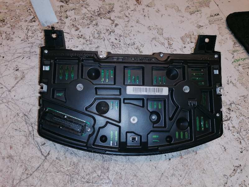 Recambio de cuadro instrumentos para opel astra h berlina elegance referencia OEM IAM 13186323HE  