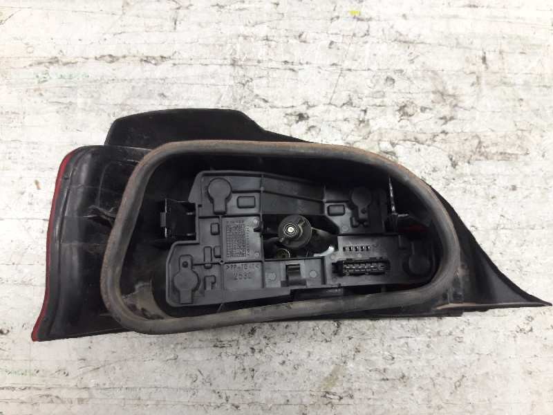 Recambio de piloto trasero derecho para citroën saxo 1.5 d image referencia OEM IAM   