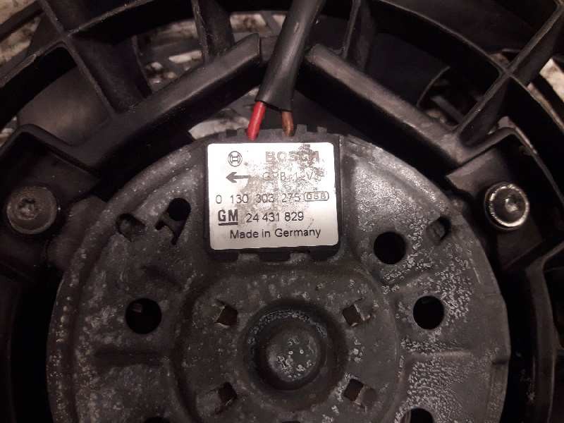 Recambio de electroventilador para opel astra g berlina club referencia OEM IAM 0130303275 24431829 0130303840