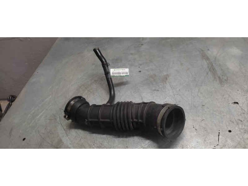 Recambio de tubo para renault master kofferaufbau l3h1 3,5t referencia OEM IAM 8200873101C  