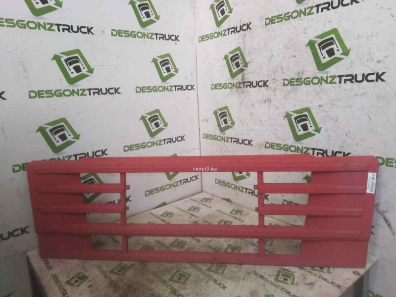 Recambio de rejilla delantera central para volvo fm 12 asta 2001 fsa  4x2 largo, bajo referencia OEM IAM   