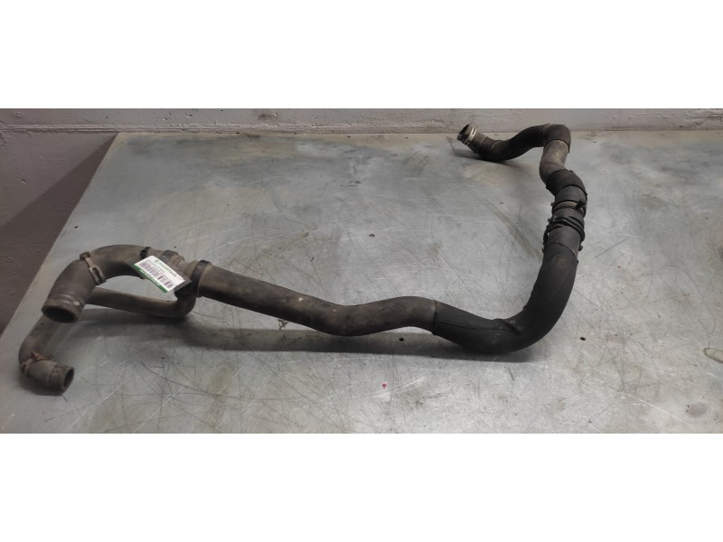 Recambio de manguera de agua para renault master kofferaufbau l3h1 3,5t referencia OEM IAM   
