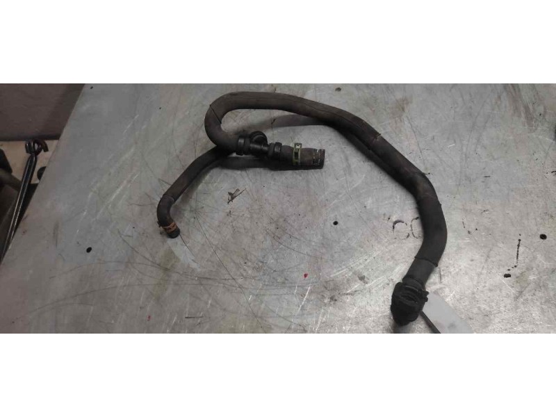 Recambio de manguera de agua para renault master kofferaufbau l3h1 3,5t referencia OEM IAM   