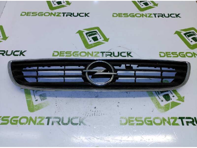 Recambio de rejilla delantera izquierda para opel zafira a comfort referencia OEM IAM 90580685  