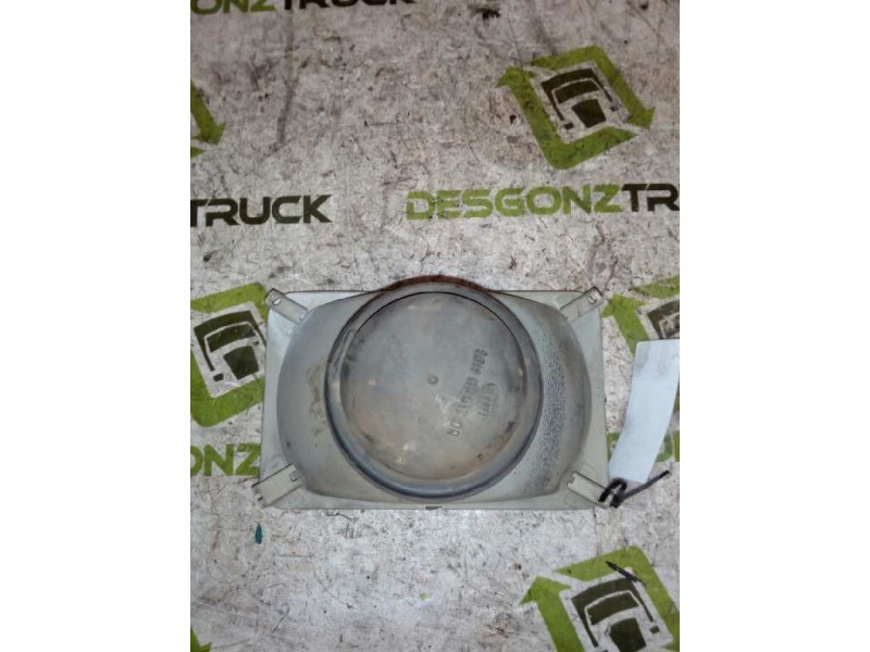 Recambio de faro derecho para nissan trucks eco-t l-35.09 referencia OEM IAM   