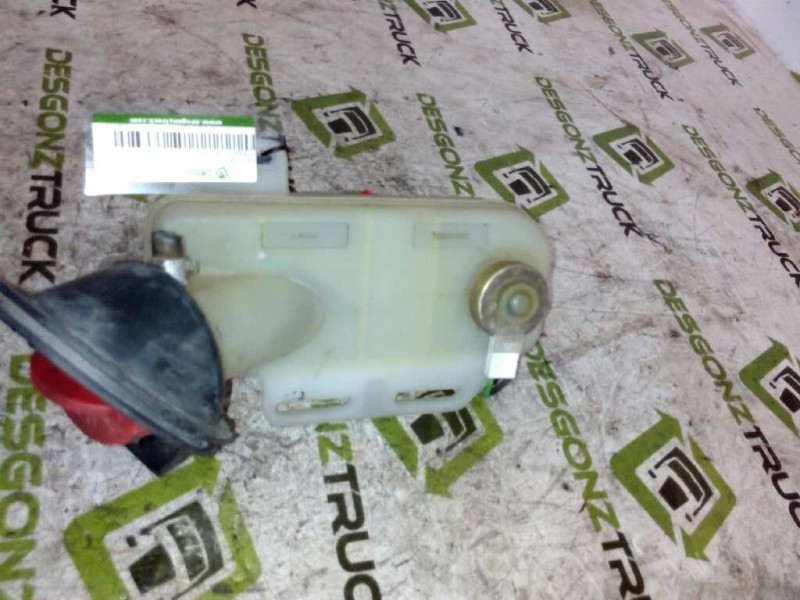 Recambio de deposito liquido embrague para nissan trucks eco-t l-35.09 referencia OEM IAM 76047021  