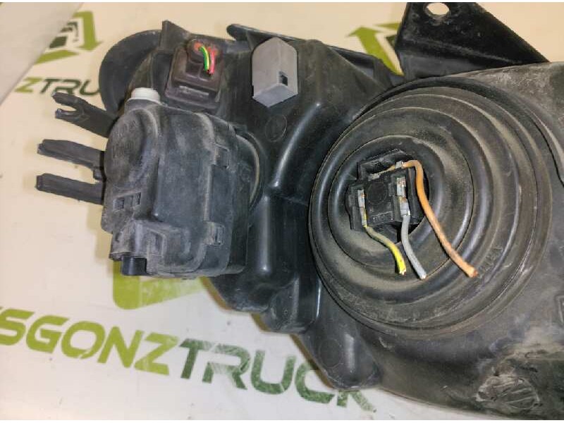 Recambio de faro izquierdo para peugeot 206 berlina xs referencia OEM IAM 89001606  