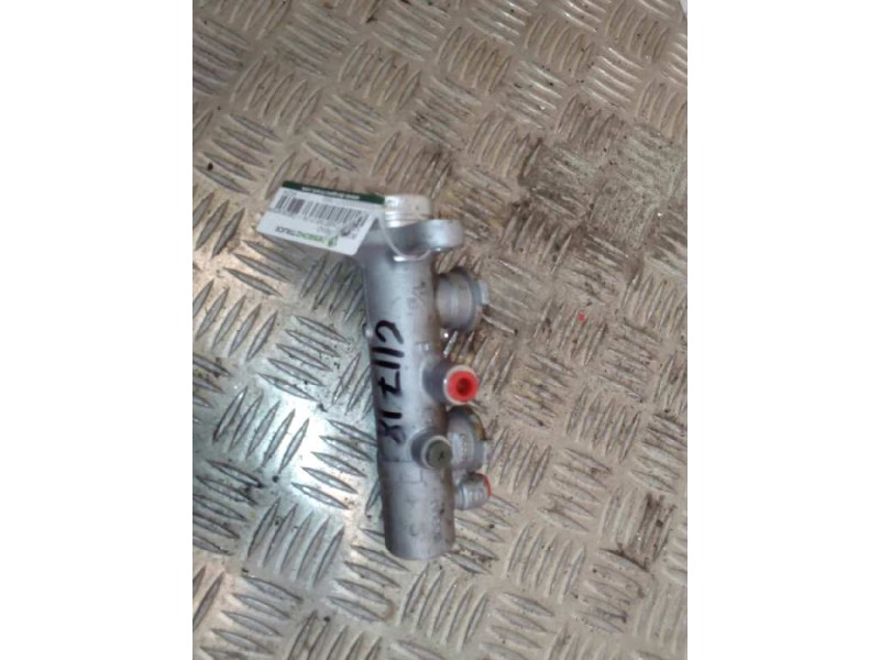 Recambio de bombin freno para nissan cabstar 01.04  cabina simple cabina individual referencia OEM IAM 9X204  