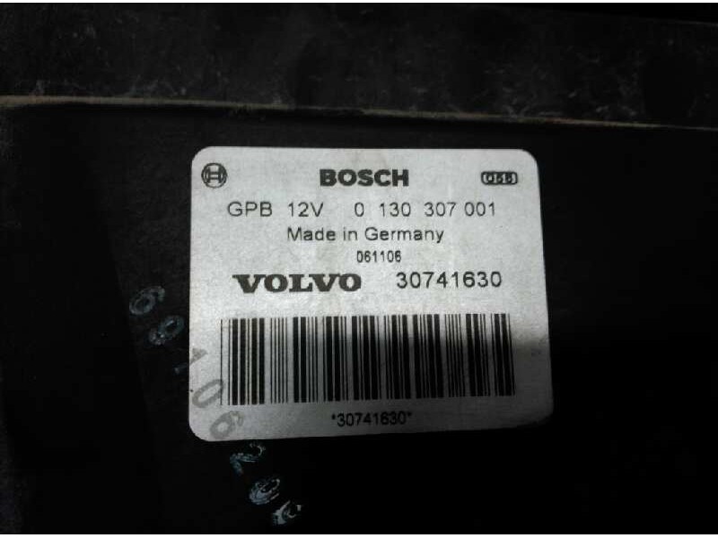 Recambio de electroventilador para volvo c30 d5 r-design referencia OEM IAM 3135103923  