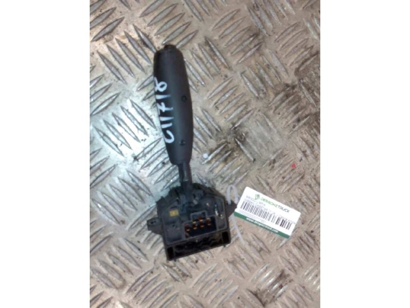 Recambio de mando limpia para nissan cabstar 01.04  cabina simple cabina individual referencia OEM IAM   