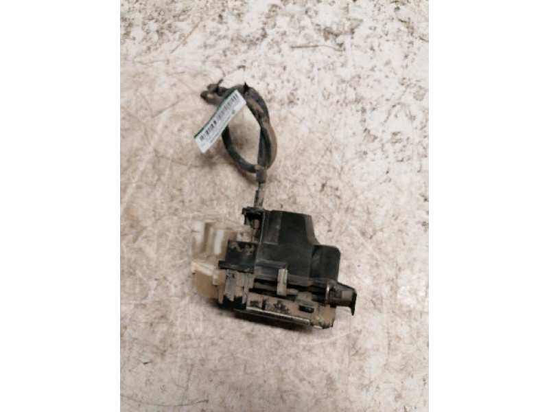 Recambio de cerradura puerta delantera izquierda para fiat doblo active referencia OEM IAM   6 PINS