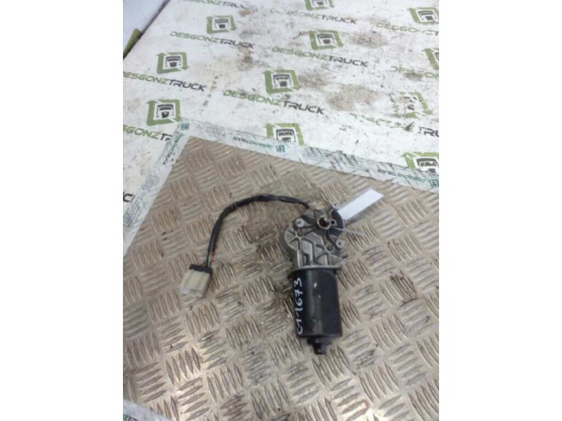 Recambio de motor limpia delantero para nissan trucks cabstar e 110.35 referencia OEM IAM 288105T021  