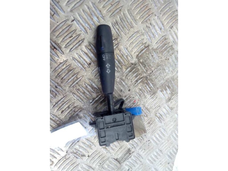 Recambio de mando limpia para nissan trucks cabstar e 110.35 referencia OEM IAM   