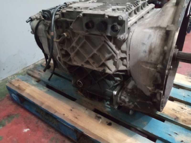 Recambio de caja cambios para renault magnum ab 2005 12.0 diesel referencia OEM IAM VT2412B 3190332 20051340092