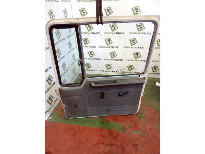 Recambio de puerta delantera derecha para pegaso trucks serie 1200 1234 referencia OEM IAM   