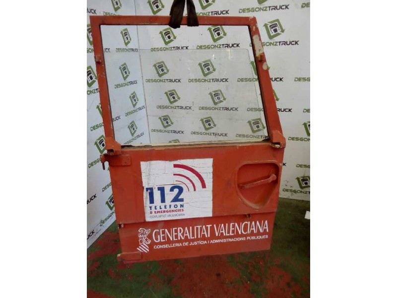 Recambio de puerta delantera derecha para pegaso trucks . pegaso 3046 referencia OEM IAM   