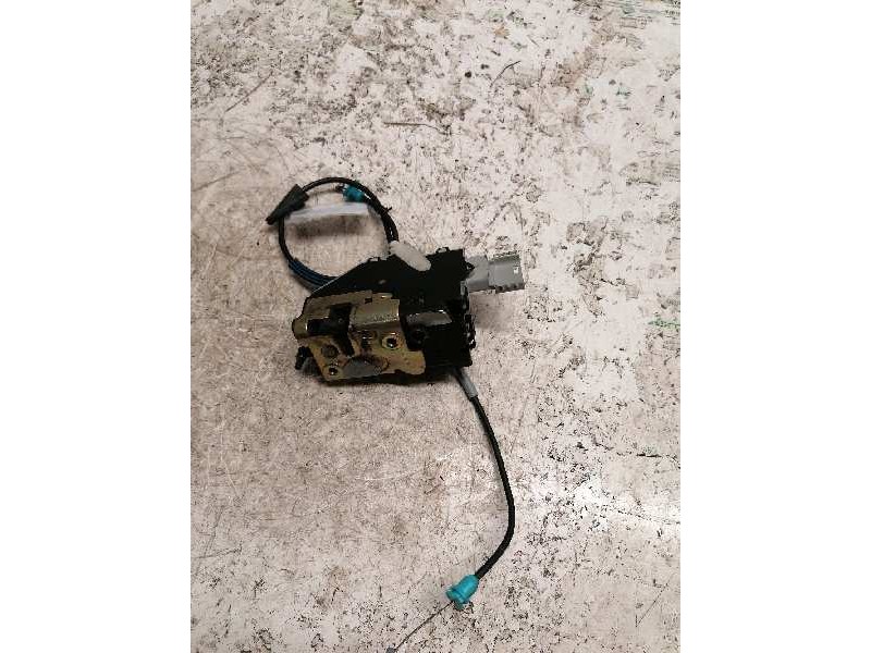 Recambio de cerradura puerta trasera izquierda para citroën c4 berlina vtr plus referencia OEM IAM 9660700580 6 PINS 