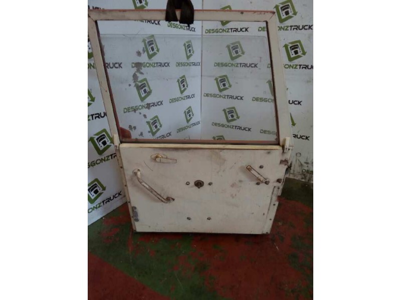 Recambio de puerta delantera izquierda para pegaso trucks . pegaso 3046 referencia OEM IAM   