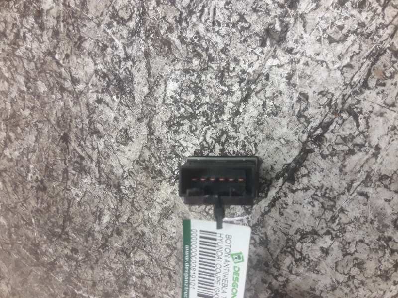 Recambio de boton antiniebla trasero para hyundai coupe (gk) 1.6 fx referencia OEM IAM 937302C002 6 PINS 