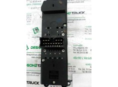 Recambio de botonera para toyota avensis berlina (t 22) 2.0 d4-d luna (4-ptas.) referencia OEM IAM  BOTONERA DE LOS CUATRO ELEVA 2