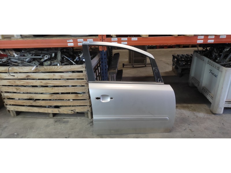Recambio de puerta delantera derecha para opel zafira b cosmo referencia OEM IAM   